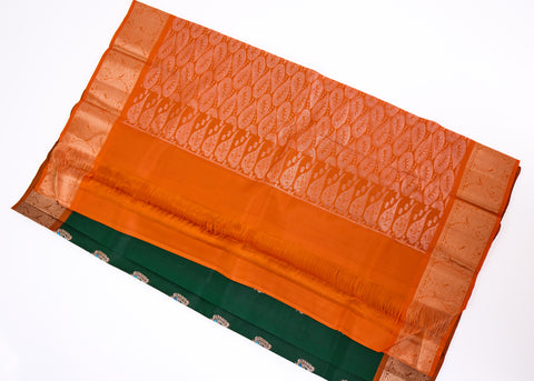 Green & Orange Border Kanchipattu Saree
