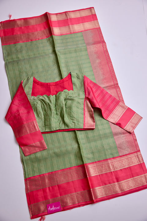 Pista Green with Coral Red Zari Border Kanchipattu Saree