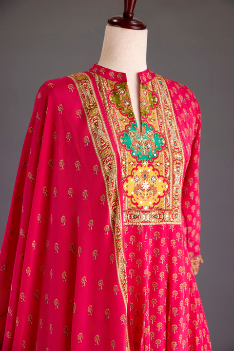Pink Crepe Anarkali Set