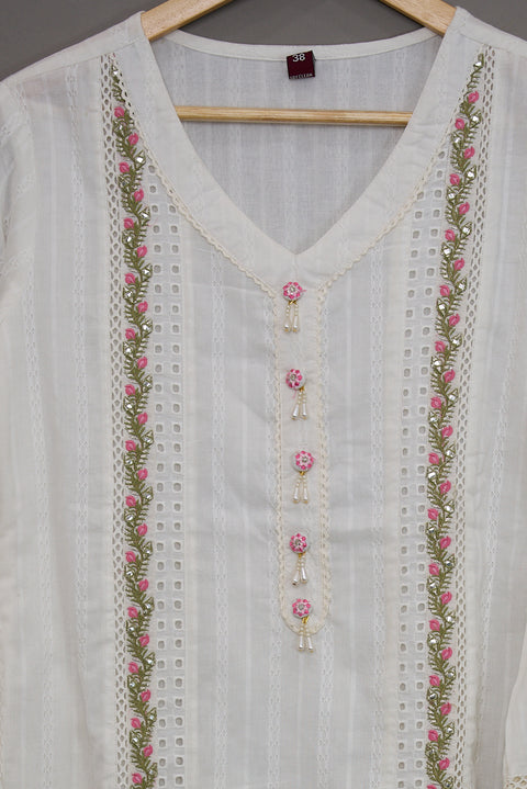 White Kurta, Pants and Dupatta set in Cotton
