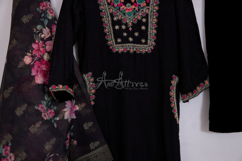 Black Kurta, Pants and Dupatta set in Dola Silk