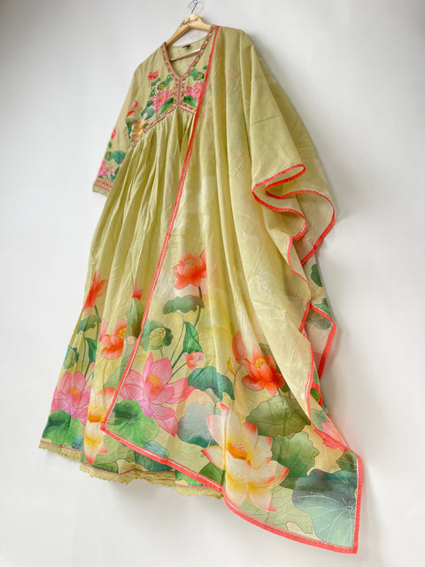 Alia Cut Kurta and Dupatta set in Mulmul Cotton