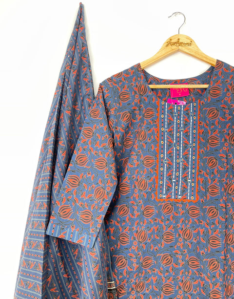 Kurta, Pants and Dupatta set in Cotton