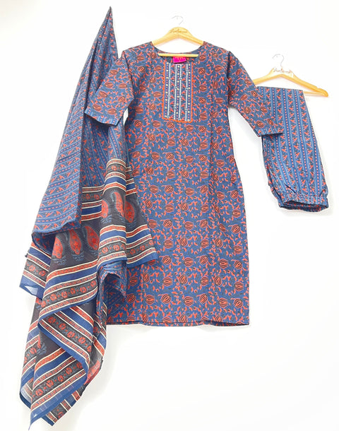 Kurta, Pants and Dupatta set in Cotton
