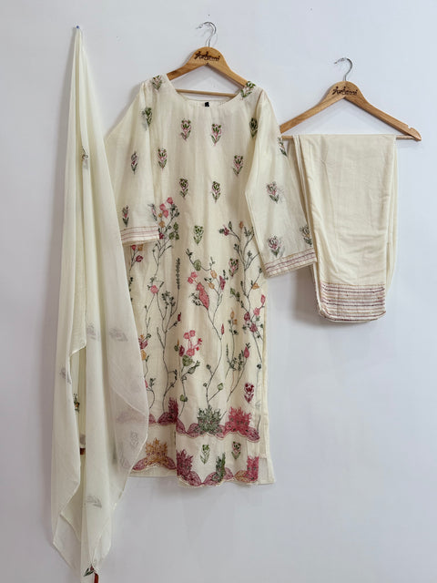 Ivory Kurta, Pants and Dupatta Set