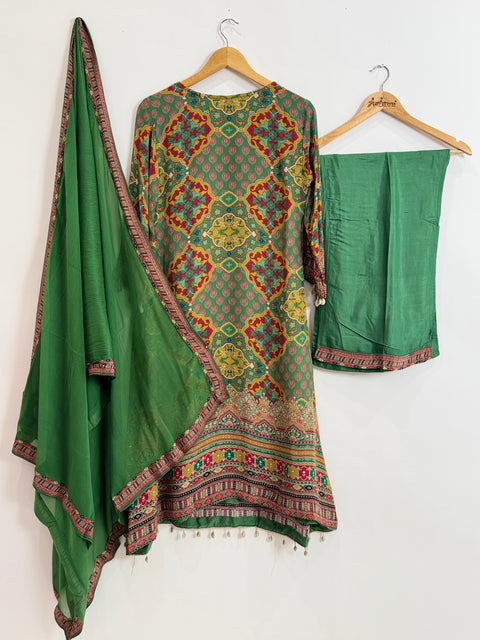 Green Multi Kurta, Pants and Dupatta Set