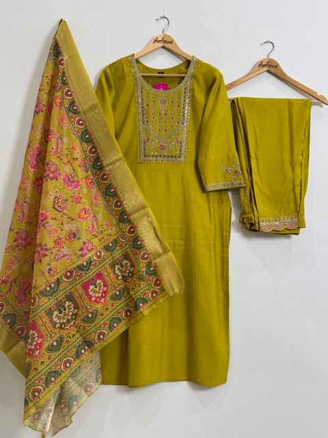 Green Kurta, Pants and Dupatta Set