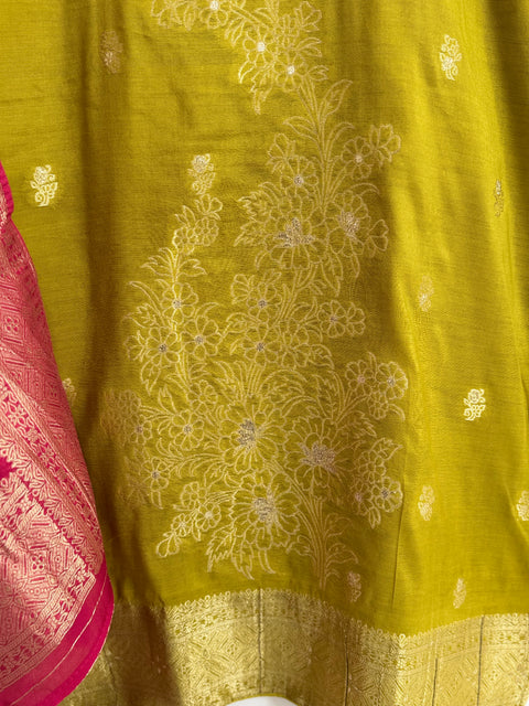 Green Kurta, Pants and Dupatta Set