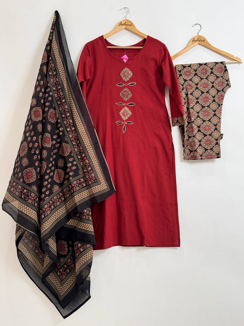 Maroon and Black Kurta, Pants and Dupatta Set
