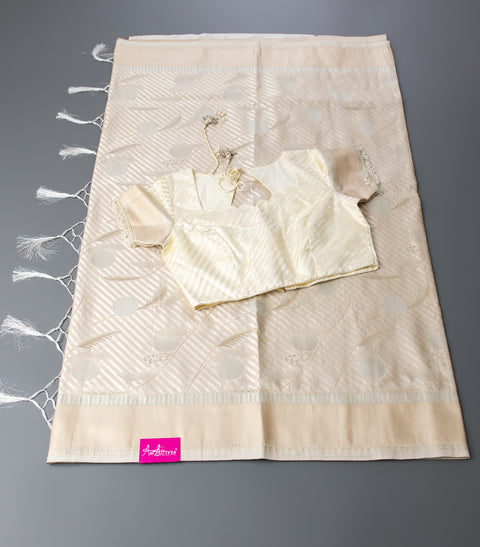 Off White Semi Silk Saree
