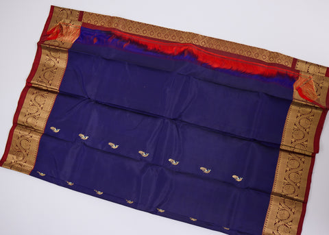 Violet & Maroon Border Kanchipattu Saree