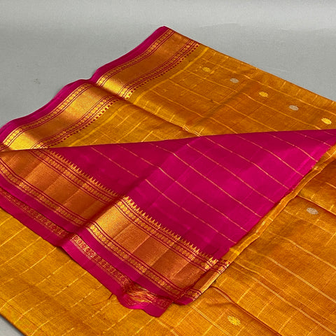 Gadwal Saree- Brown and Maroon W/ Gold Zari (Attached Blouse Material)
