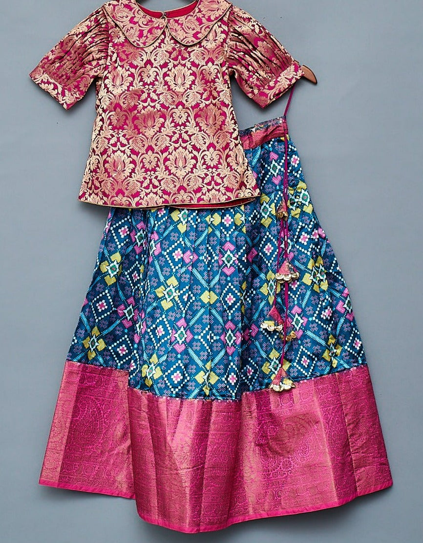 Ikkat clearance lehengas kids